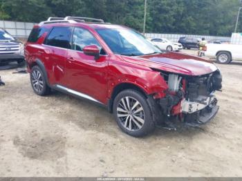  Salvage Nissan Pathfinder