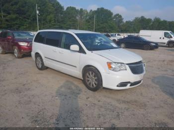  Salvage Chrysler Town & Country