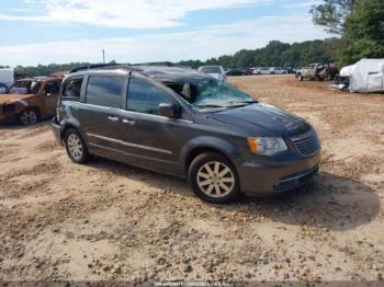 Salvage Chrysler Town & Country