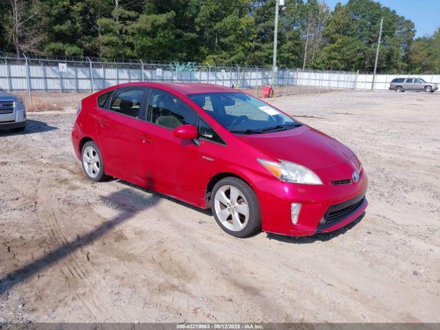  Salvage Toyota Prius