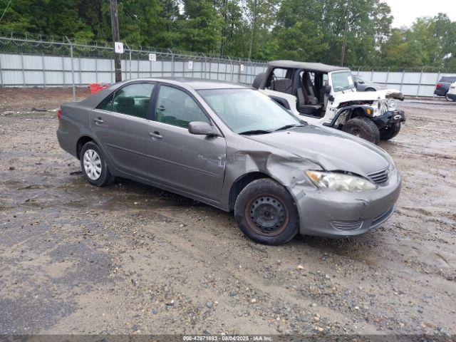  Salvage Toyota Camry