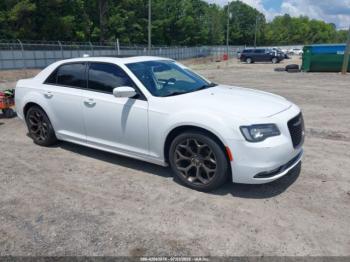  Salvage Chrysler 300