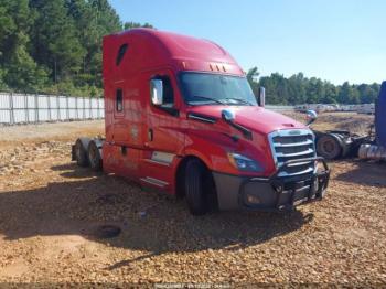  Salvage Freightliner New Cascadia 126