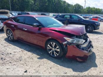  Salvage Nissan Maxima