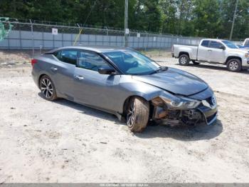  Salvage Nissan Maxima