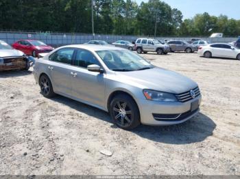  Salvage Volkswagen Passat