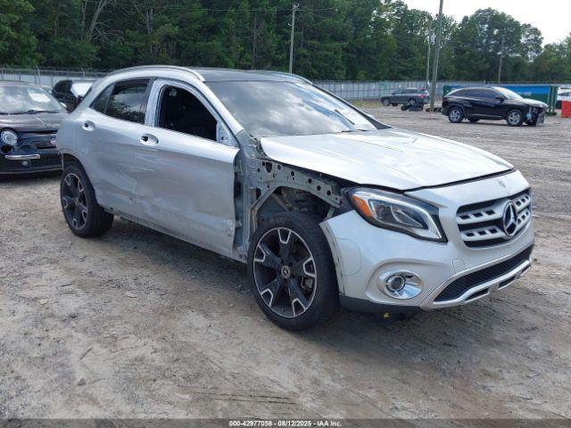  Salvage Mercedes-Benz GLA