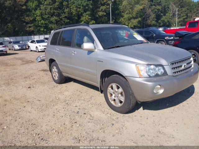  Salvage Toyota Highlander