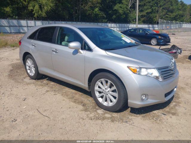  Salvage Toyota Venza