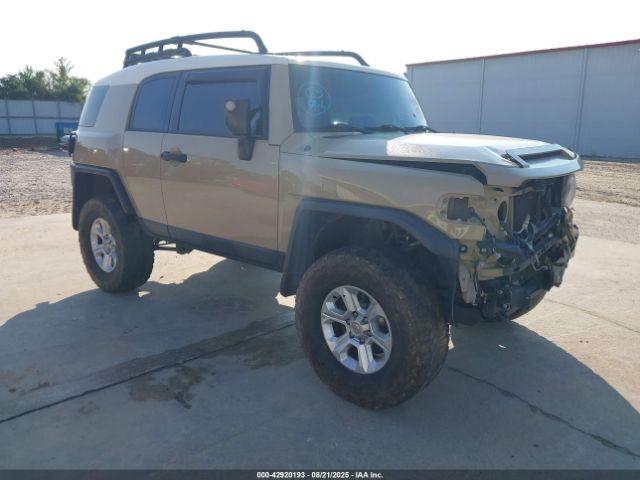 Salvage Toyota FJ Cruiser