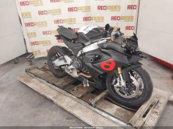  Salvage Aprilia Rs