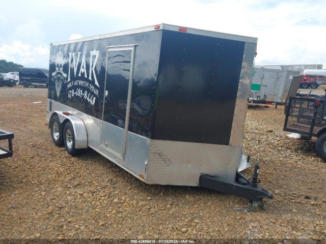  Salvage Diamond Trailers Inc Inclosed Trailer