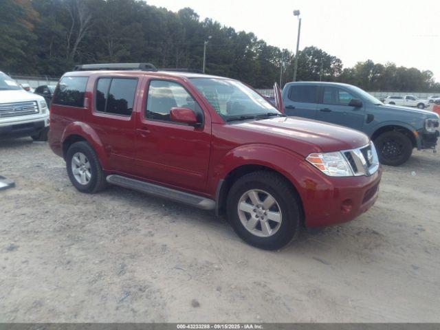  Salvage Nissan Pathfinder