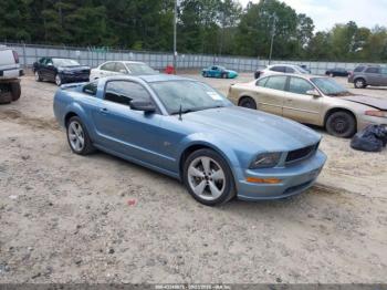  Salvage Ford Mustang