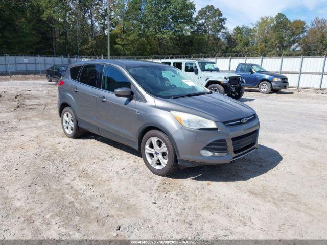  Salvage Ford Escape