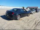 Chrysler 300c Image 2