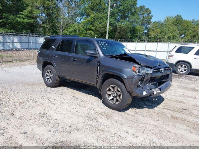  Salvage Toyota 4Runner