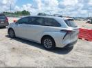 Toyota Sienna Xle Image 10