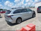 Toyota Sienna Xle Image 9