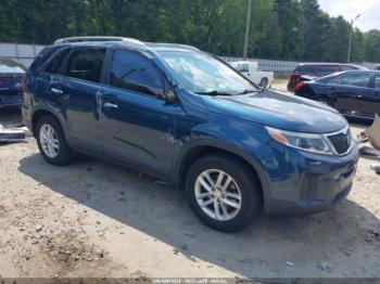  Salvage Kia Sorento