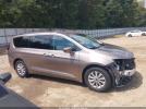 Chrysler Pacifica Touring-l Image 9