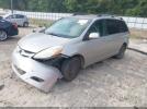 Toyota Sienna Le Image 3