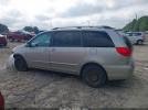 Toyota Sienna Le Image 11