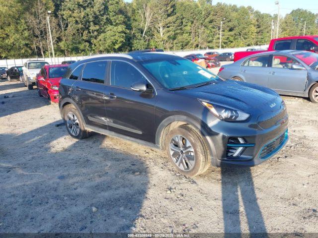  Salvage Kia Niro