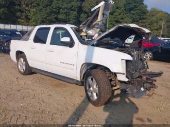  Salvage Chevrolet Avalanche 1500