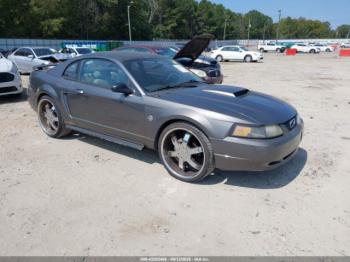  Salvage Ford Mustang