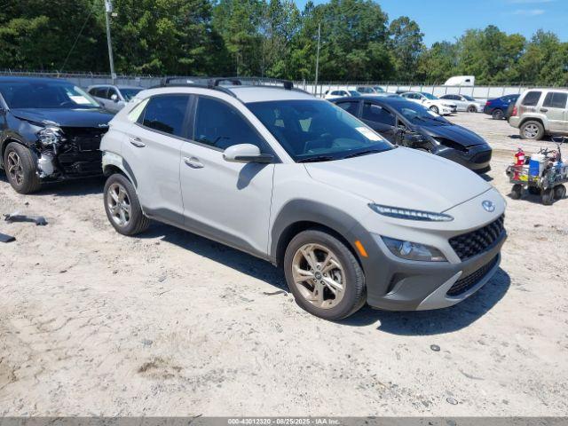 Salvage Hyundai KONA