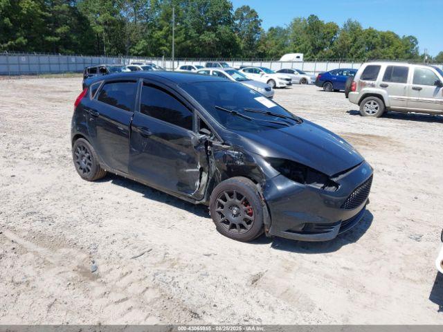  Salvage Ford Fiesta
