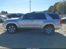Toyota 4Runner Limited V8 Image 17