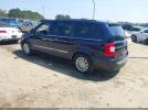 Chrysler Town & Country Touring-l Image 17