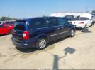 Chrysler Town & Country Touring-l Image 10