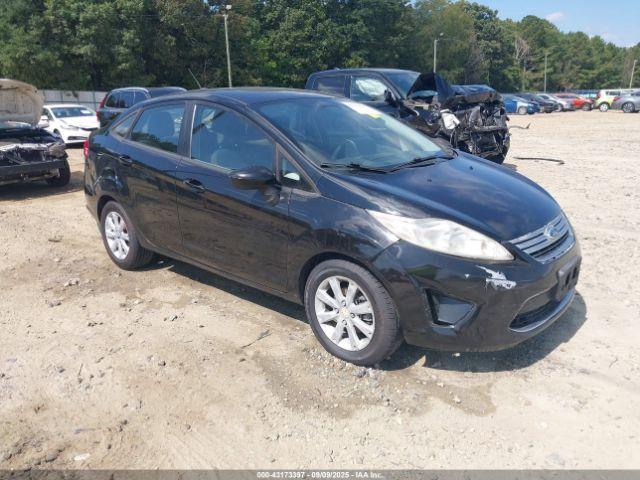  Salvage Ford Fiesta