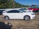 Chrysler 200 Limited Image 14