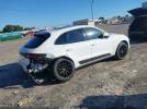 Porsche Macan Image 9