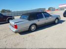 Lincoln Towncar Signature Image 2