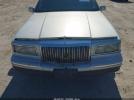 Lincoln Towncar Signature Image 13