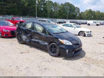  Salvage Toyota Prius