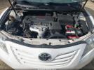 Toyota Camry Le Image 4
