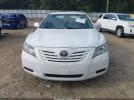 Toyota Camry Le Image 7