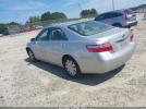 Toyota Camry Le Image 11