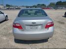 Toyota Camry Le Image 10