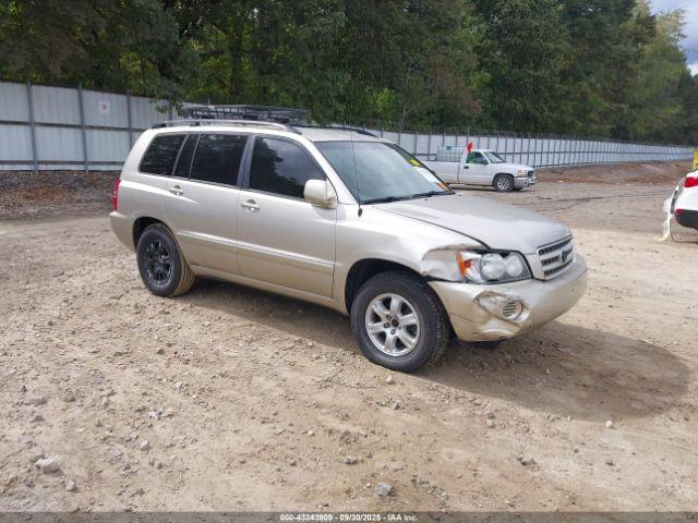  Salvage Toyota Highlander