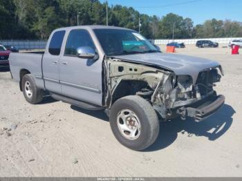  Salvage Toyota Tundra