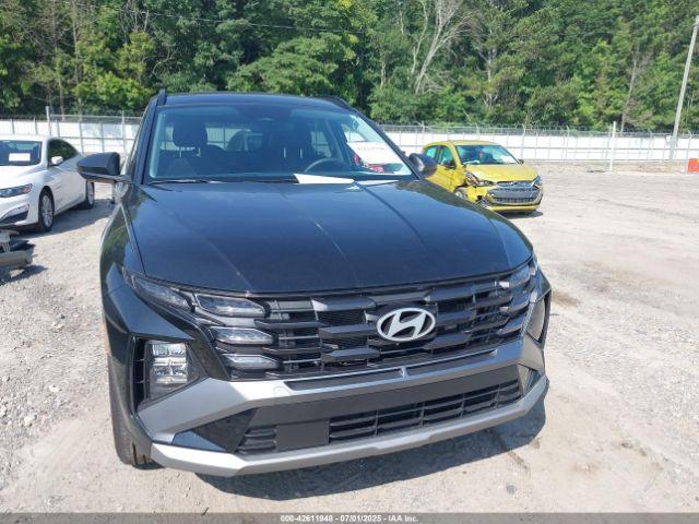 Hyundai TUCSON Blue Image 10