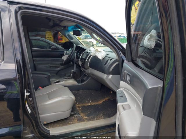 Toyota Tacoma Base V6 Image 3