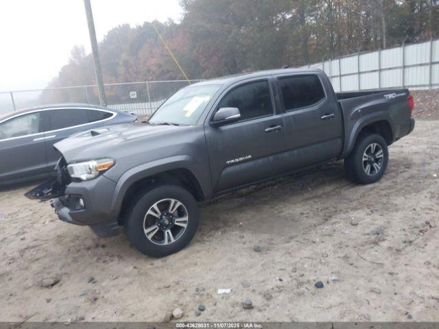 Toyota Tacoma Trd Sport Image 17